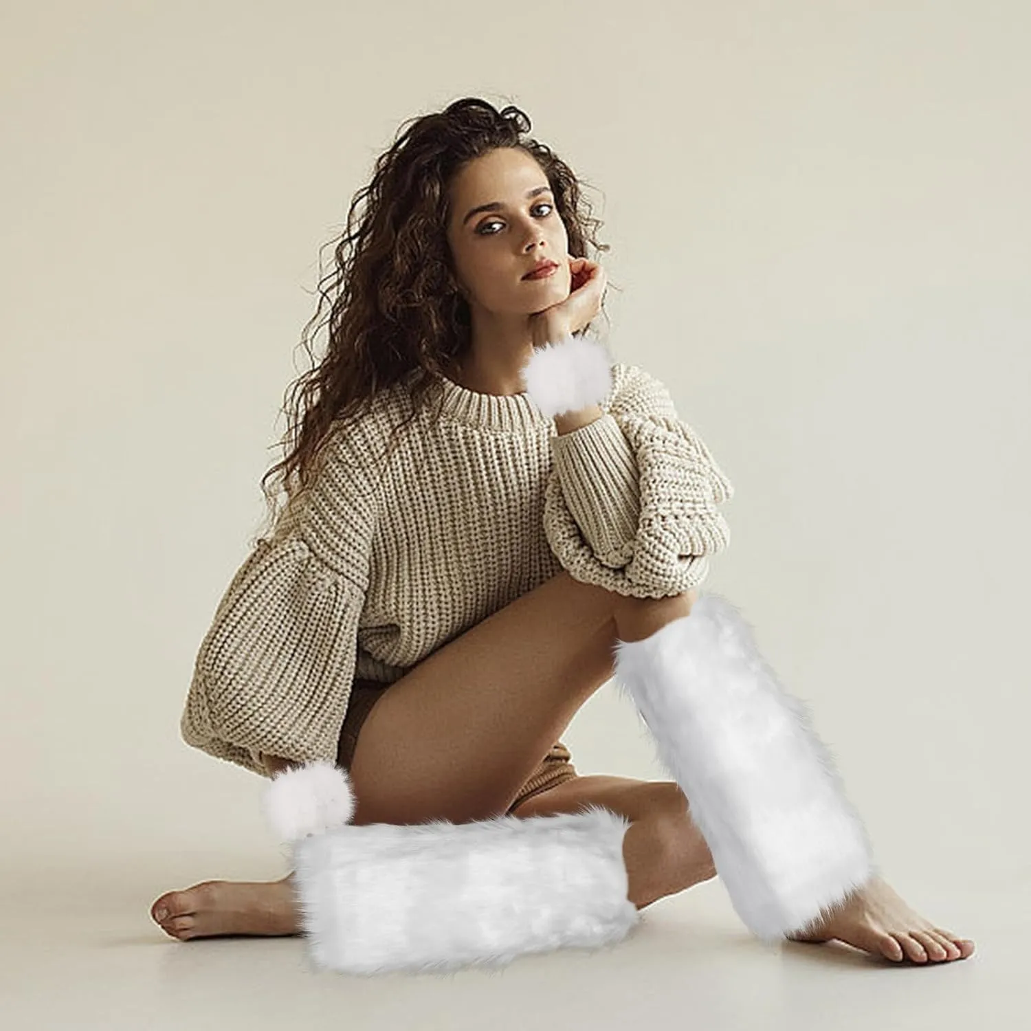 2 Pairs Womens Faux Fur Cuffs White Leg Warmer Fluffy Faux Fur Wrist Cuffs Winter Boot Covers