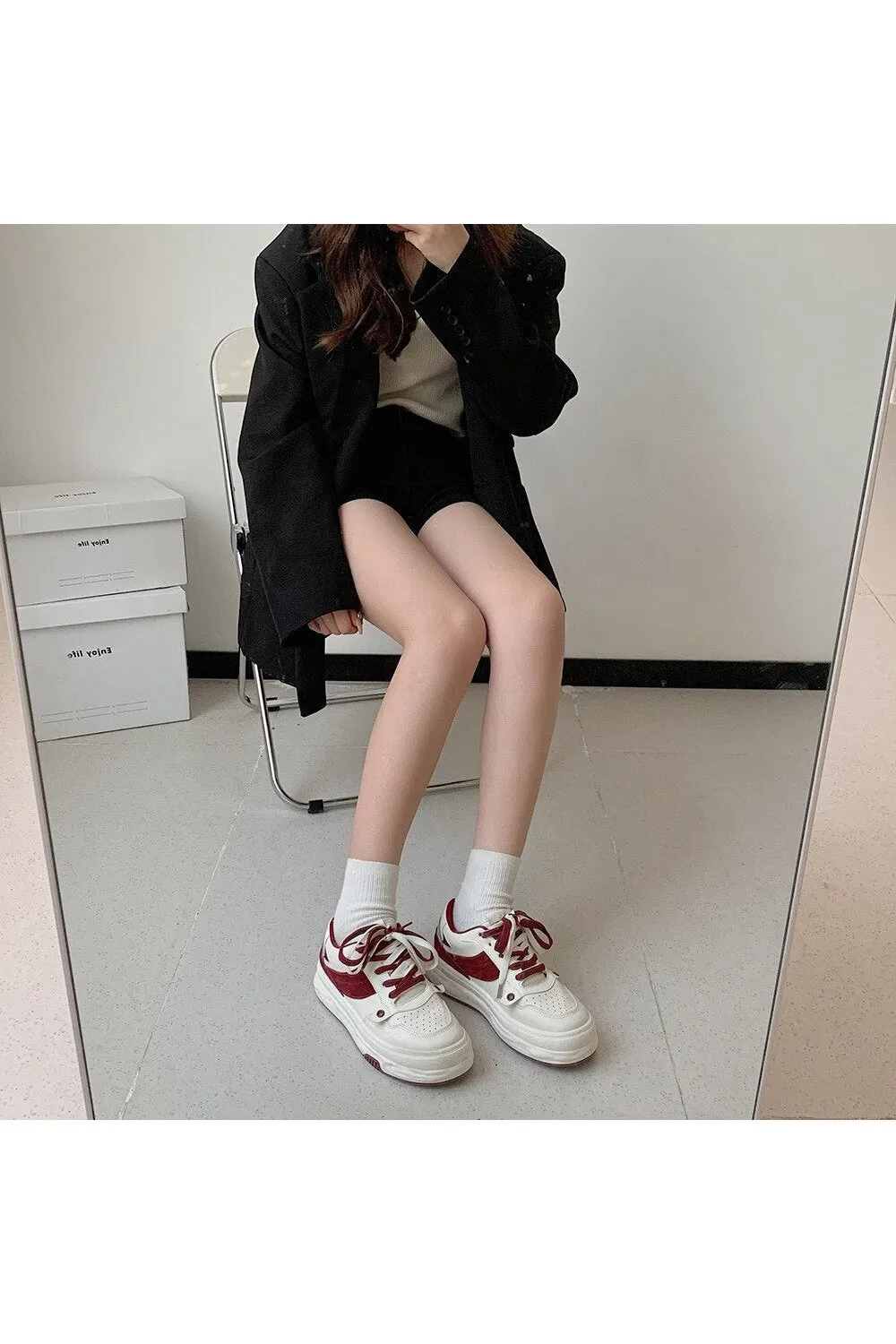 90s White Sneakers
