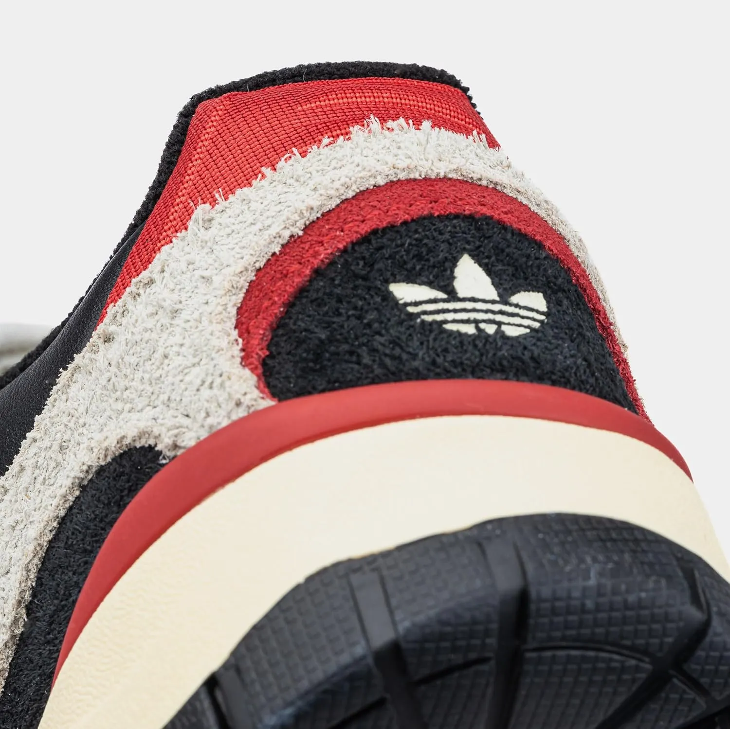 adidas Torsion Phantom Mens Lifestyle Shoes (Red/Black)