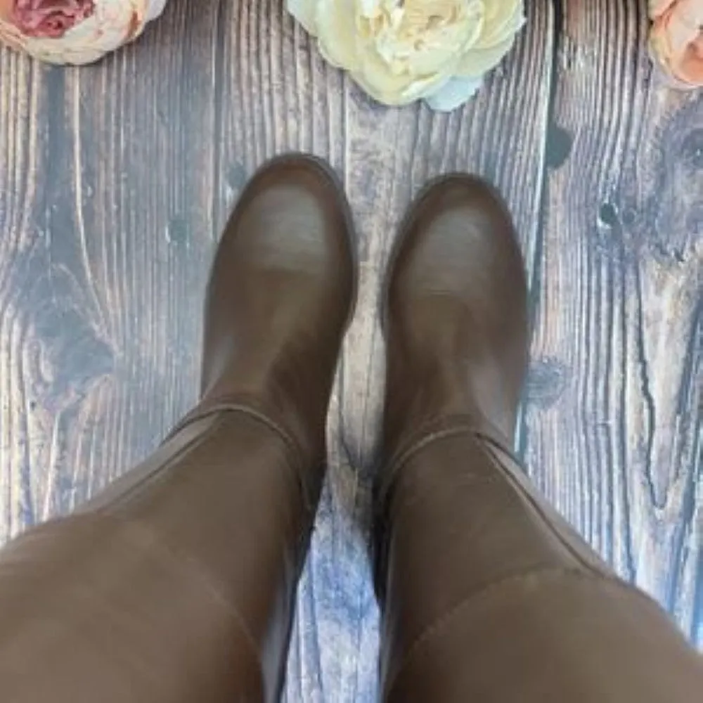 Alfani Brown Leather Berniee Boots 7