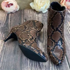 Alfani Brown Snakeskin Harpper Booties 5M
