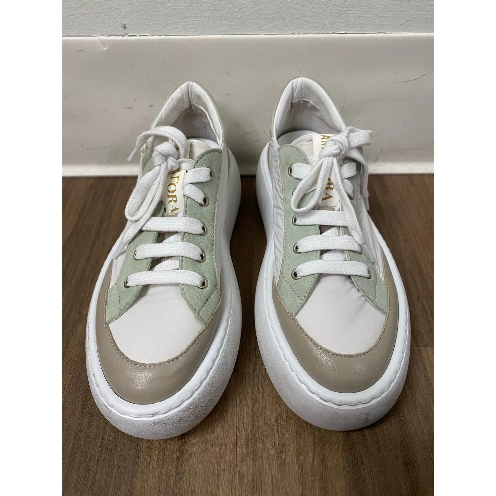 Andia Fora Platform Sneakers Sz 39 (8.5)
