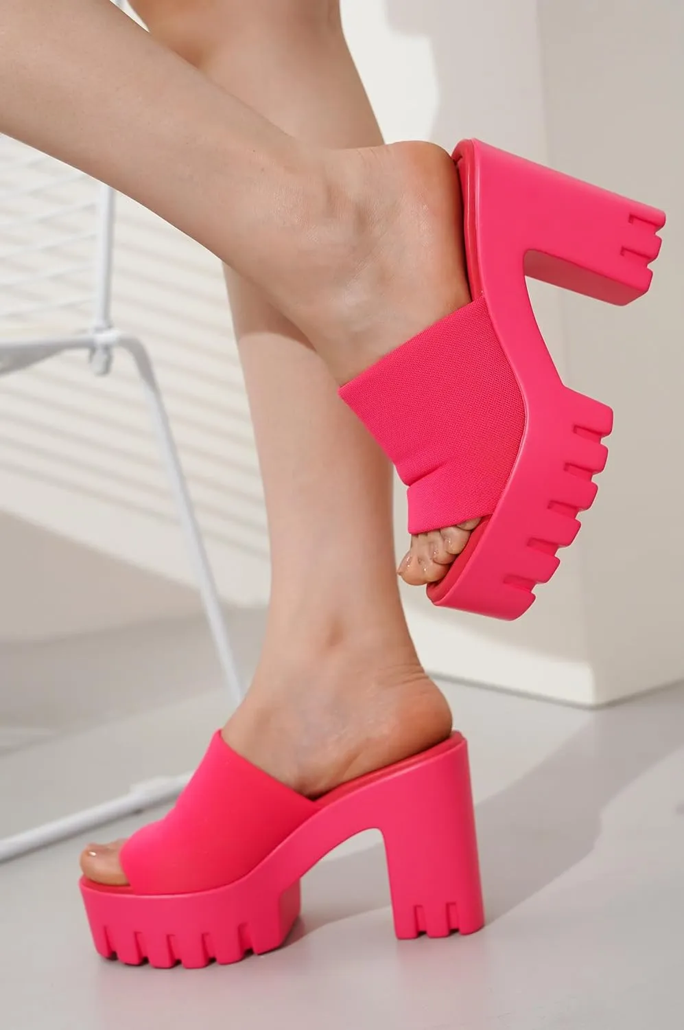 Cape Robbin Women's Round Toe Platform Sandals - Comfortable Block Heel Slip-On Summer Sandals (Echoya)