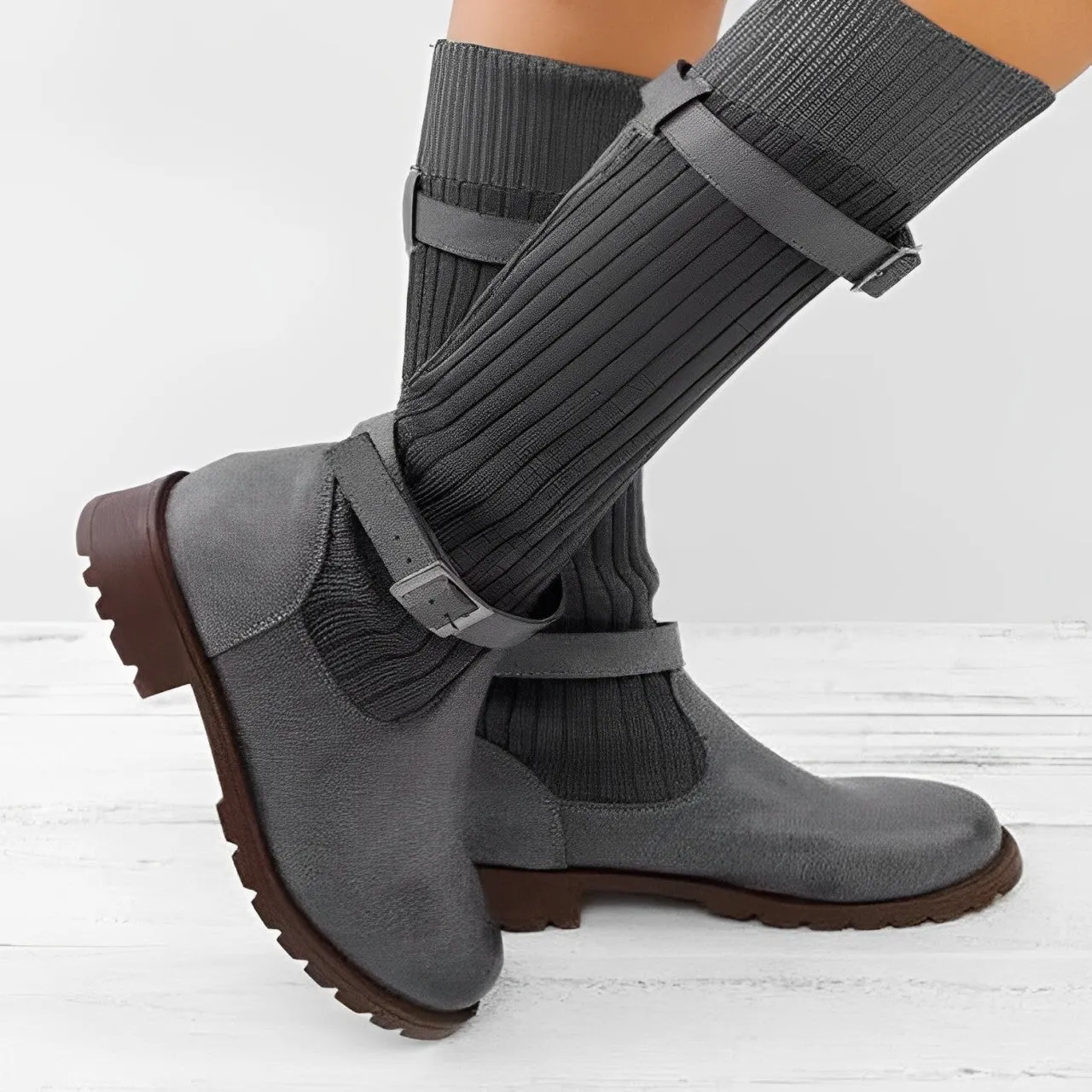 Comfortable and versatile orthopedic Boots