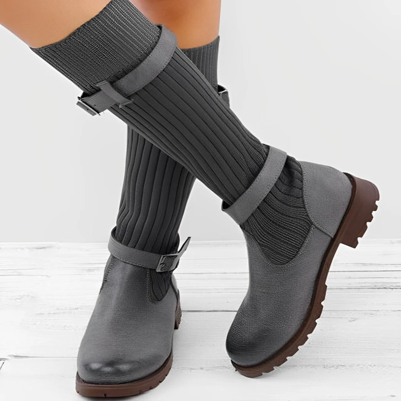 Comfortable and versatile orthopedic Boots