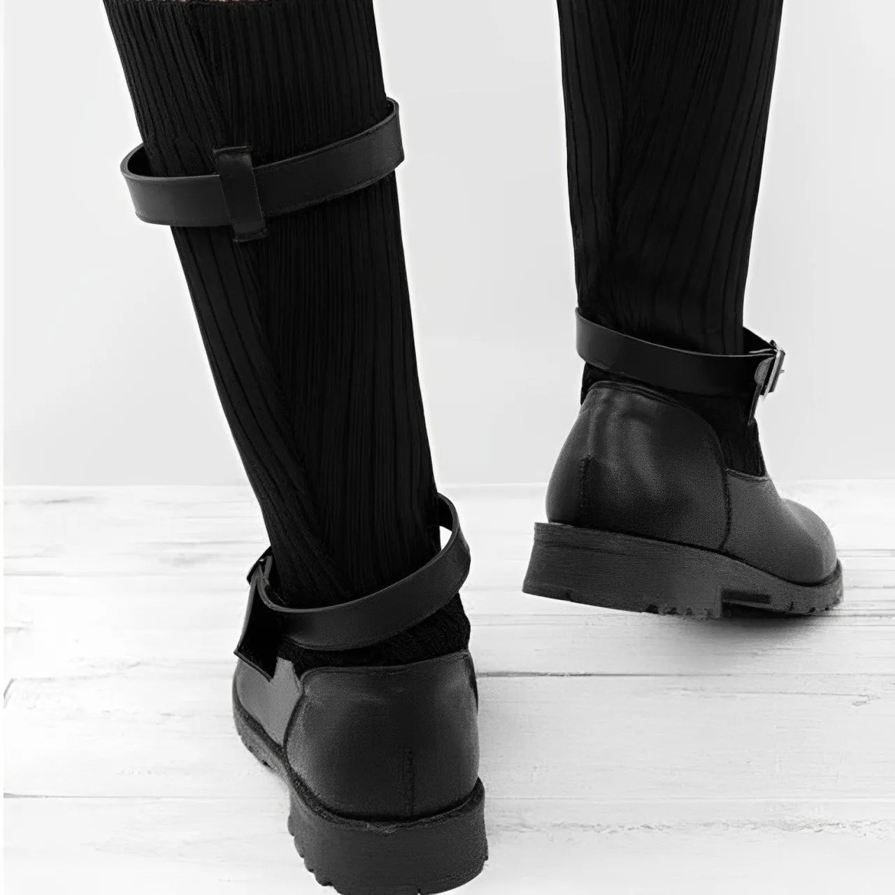Comfortable and versatile orthopedic Boots