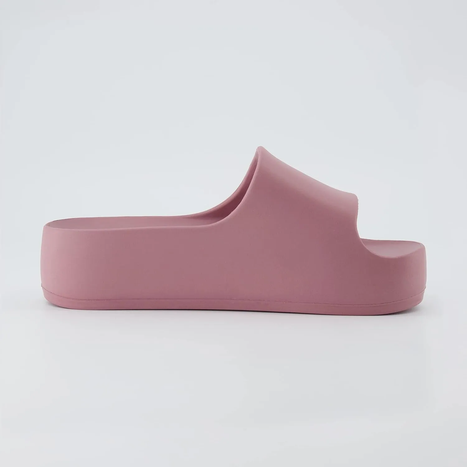 CUSHIONAIRE Women's Ninja platform slide sandal with  Comfort