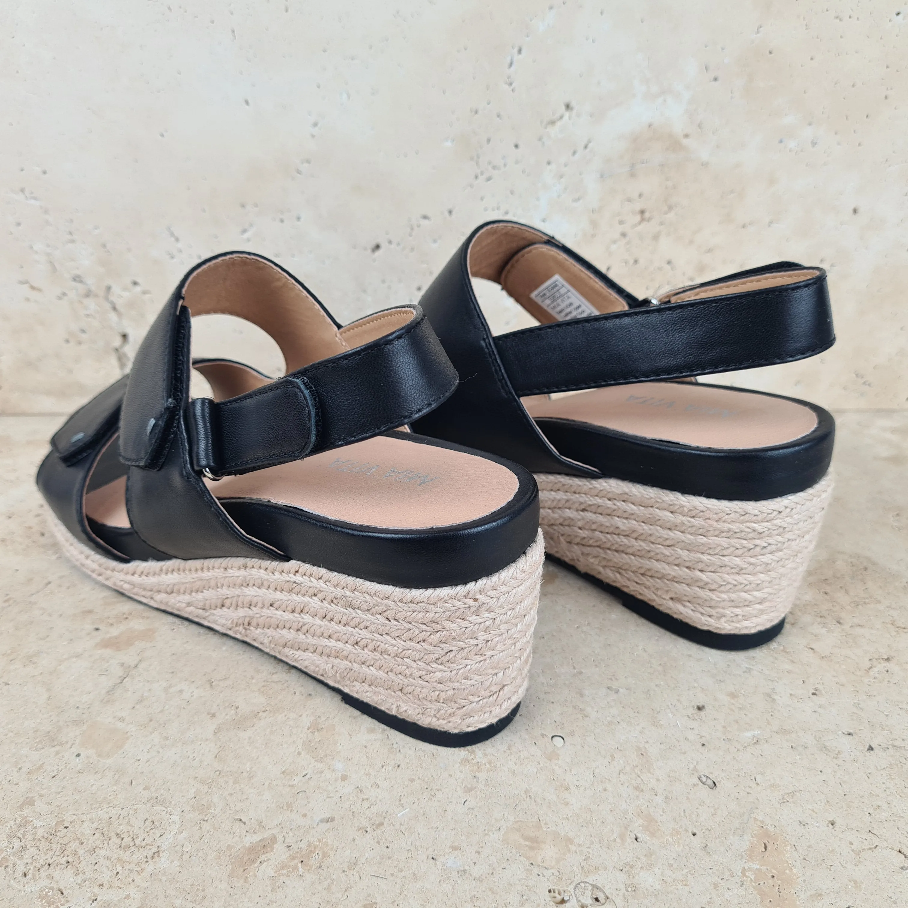 Deanne Wedge  Black