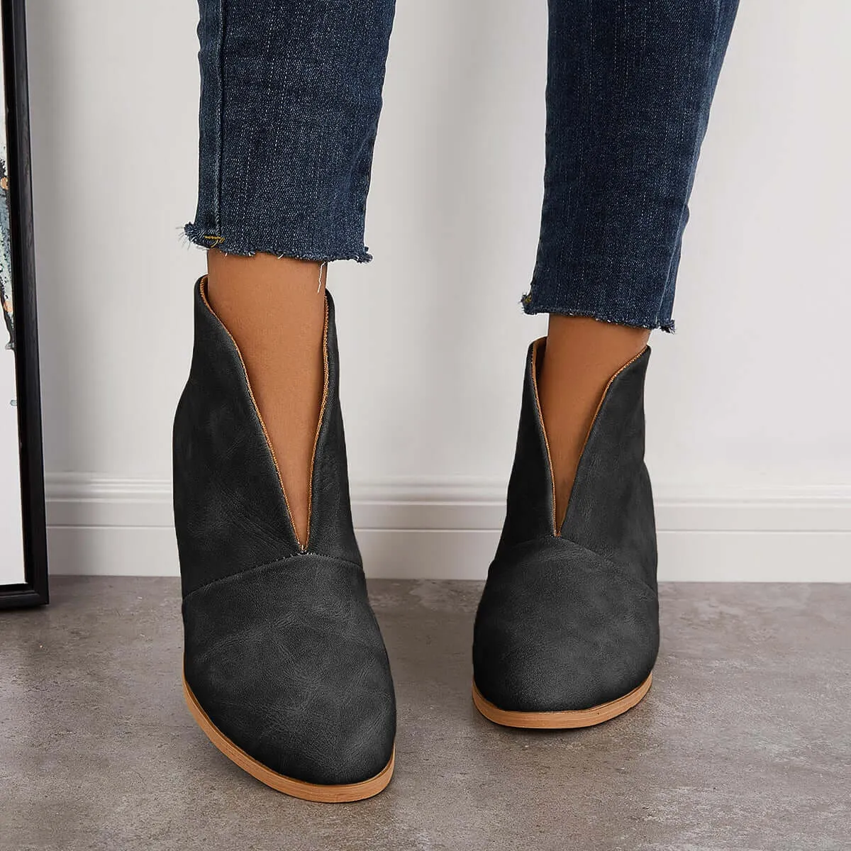 Durable orthopedic Boots