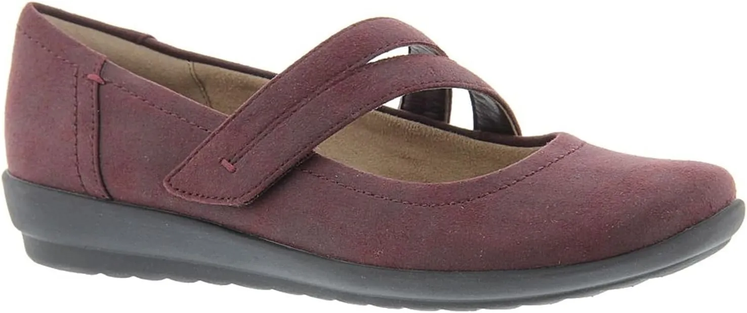Easy Spirit Women's Aranza Mary Jane Flat