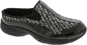 Easy Spirit Women's Traveltime Clog