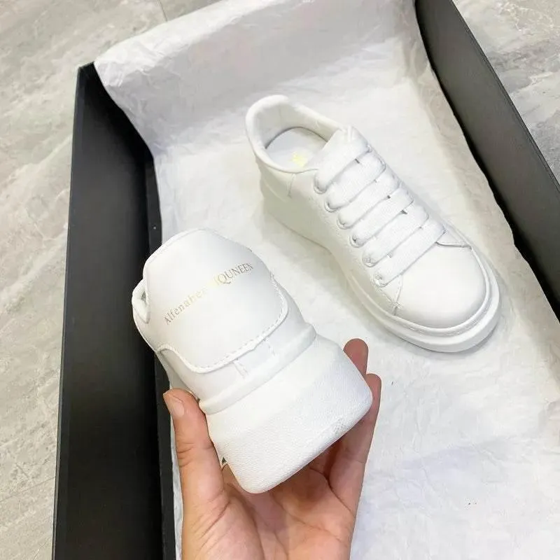 Elevate Your Style: Platform Perfection Sneakers!