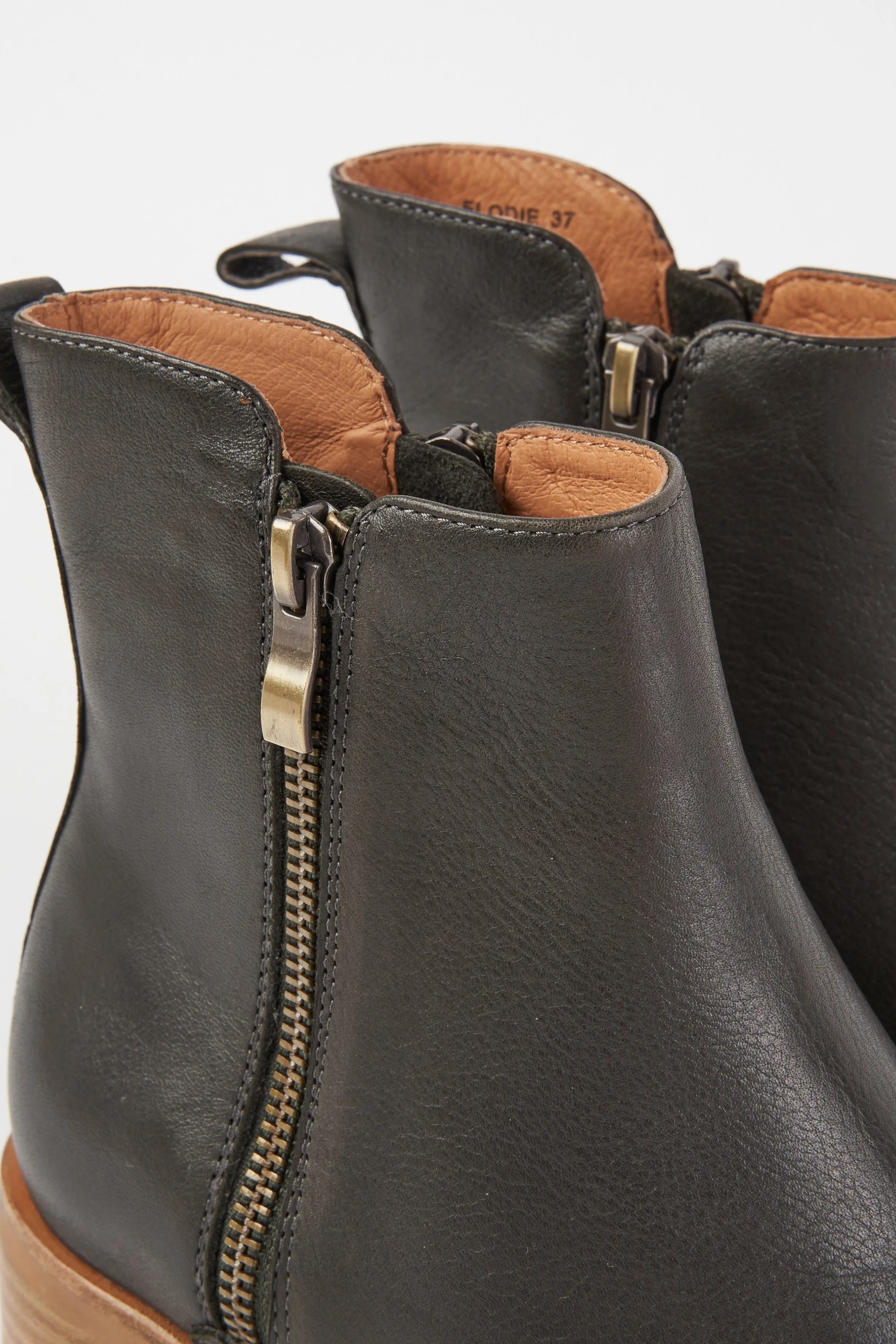 Elodie Leather Boot - Khaki