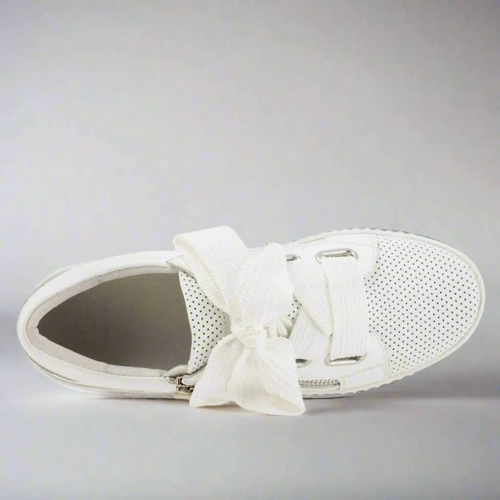 EOS - Jovi - Black Patent & White