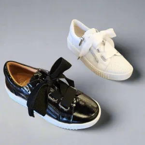 EOS - Jovi - Black Patent & White