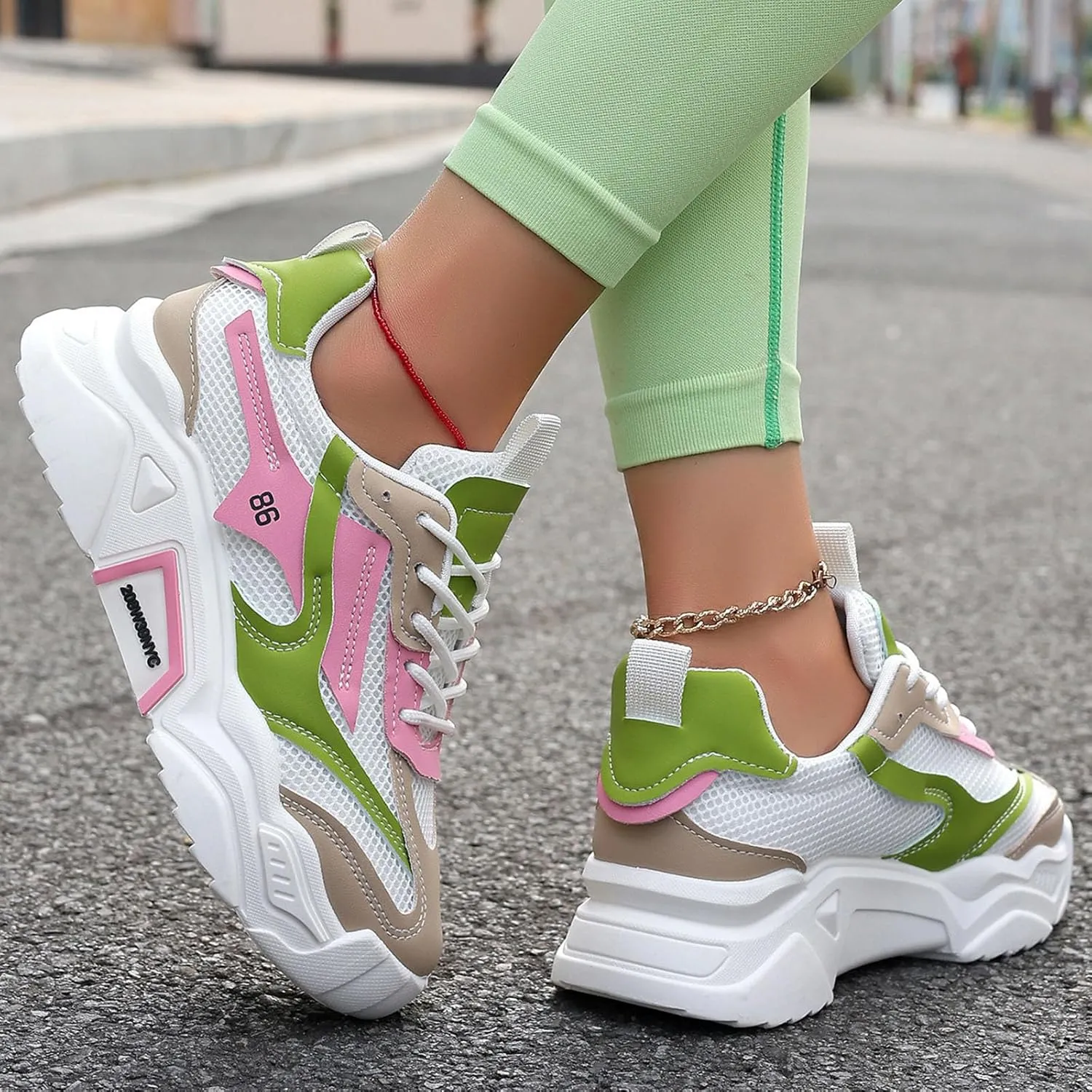 Flying Weaving Sneakers Women Fall and Winter Fashion Round Head Lace Up Casual Shoes Thick Bottom Running Lady's Shoes