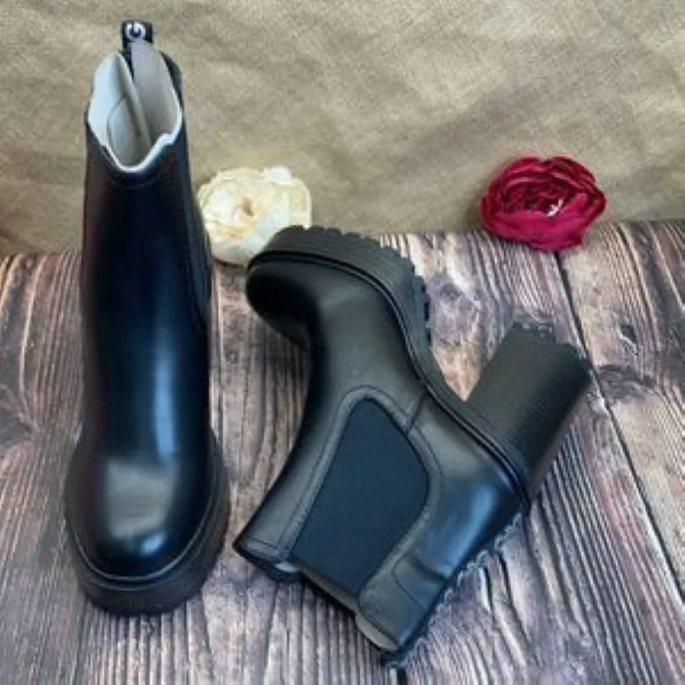 GBG Black Starly Platform Booties 10M