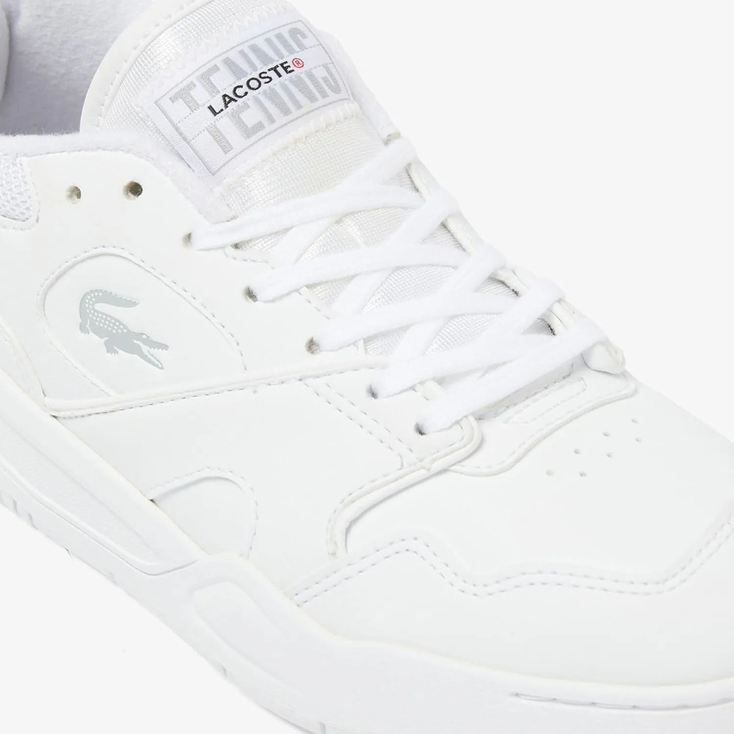 Lacoste Unisex-Child Juniors' Lineshot Sneaker