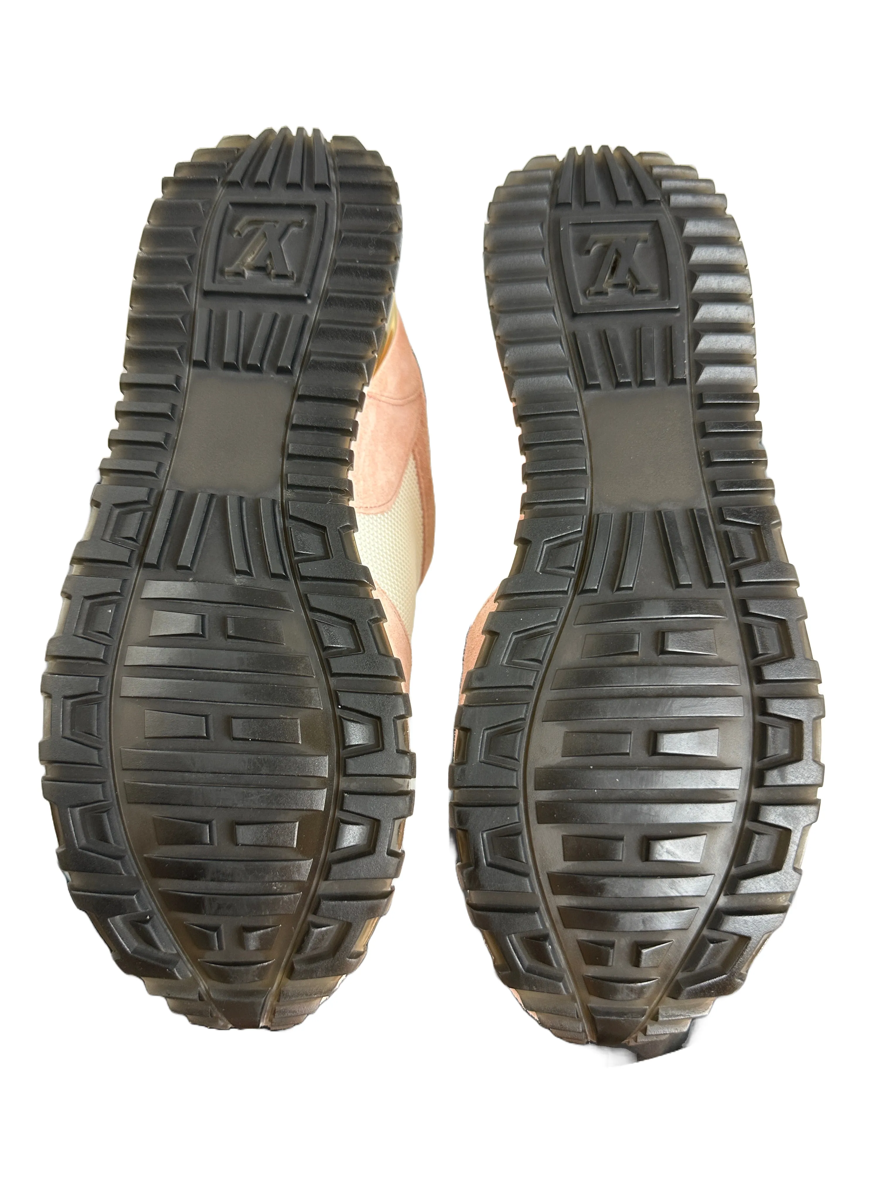 Louis Vuitton Run Away - size 36