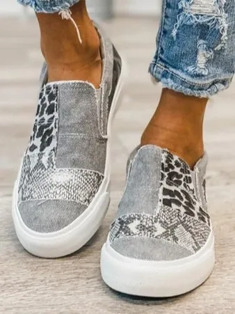 Lydia – Comfortable Slip-On Walking Shoes