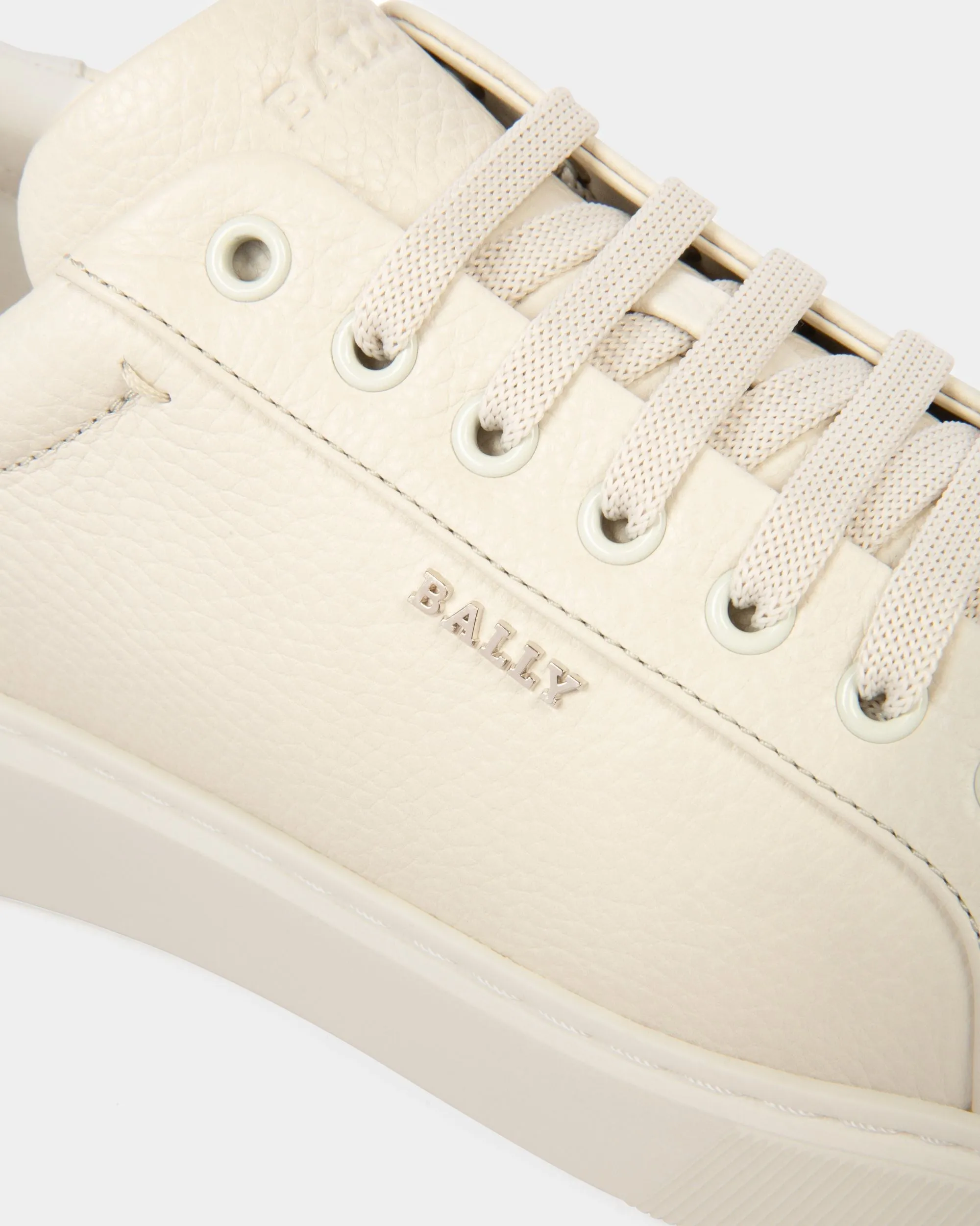 Miky Leather Sneakers In Denty White & White
