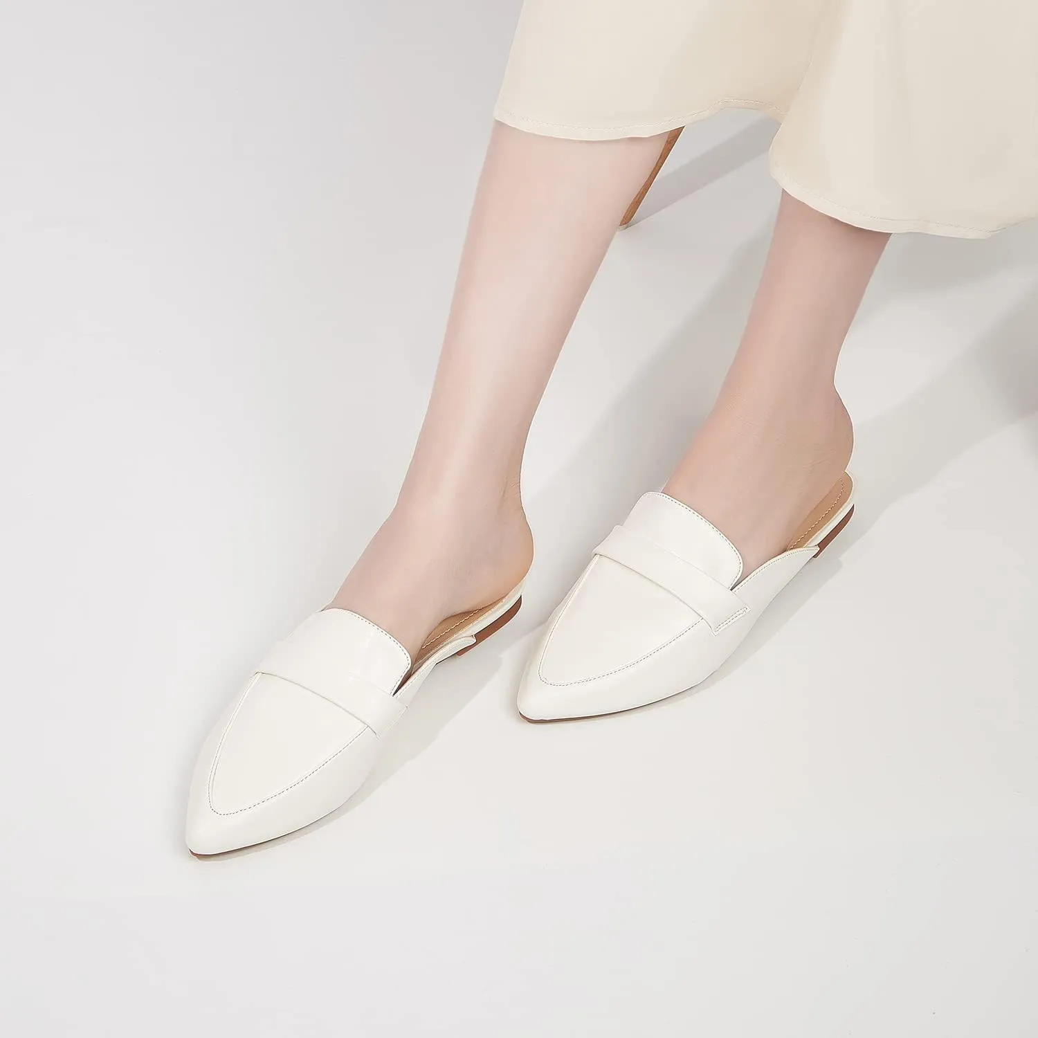 Mules for Women Flats Pointed Toe Slip On Mules Comfortable Loafer Shoes