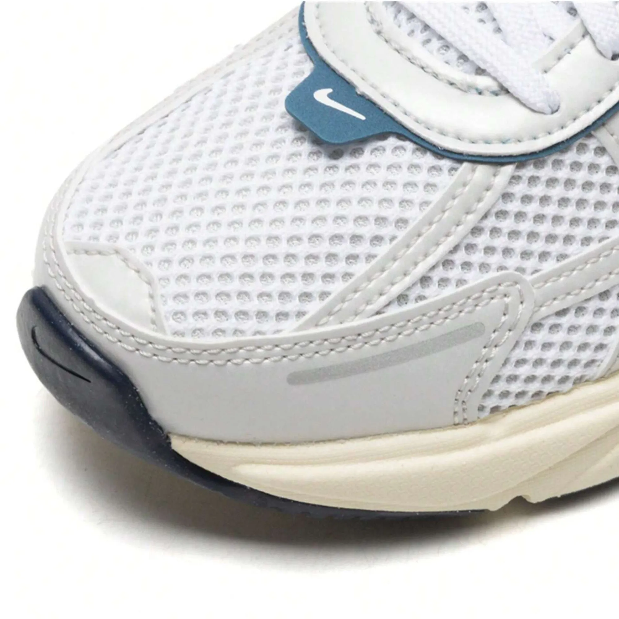 Nike V2K Run 'White Midnight Navy' Women's (2024)