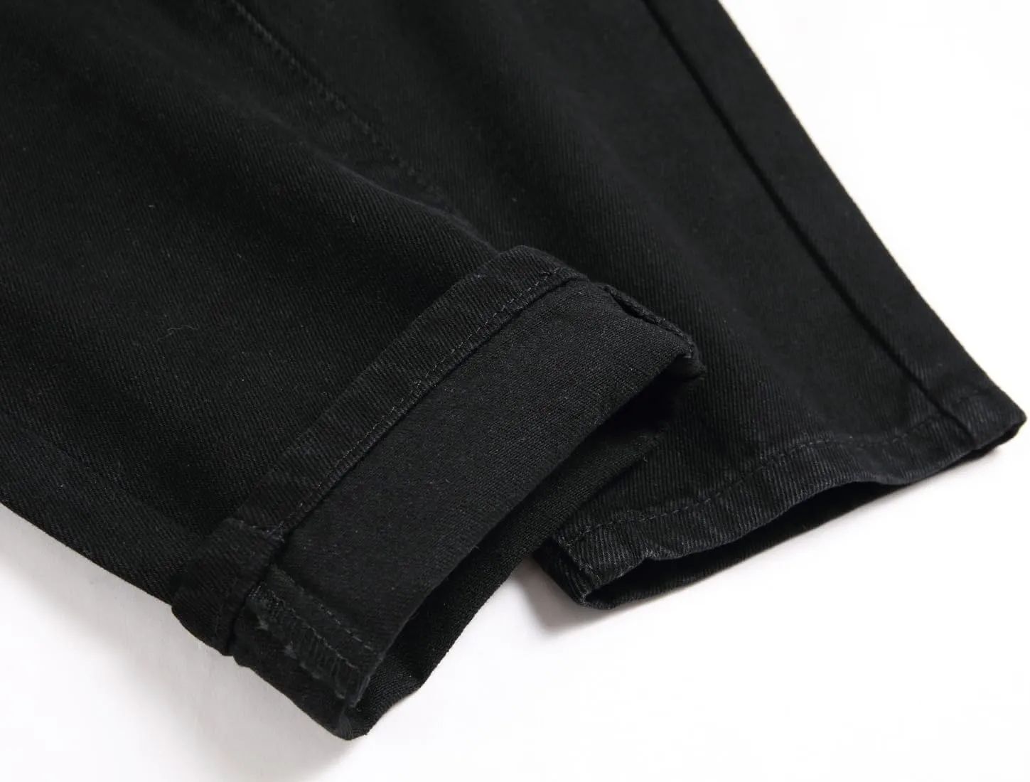 OIIIO Men's Ripped Slim Fit Straight Leg Jean Denim Pant