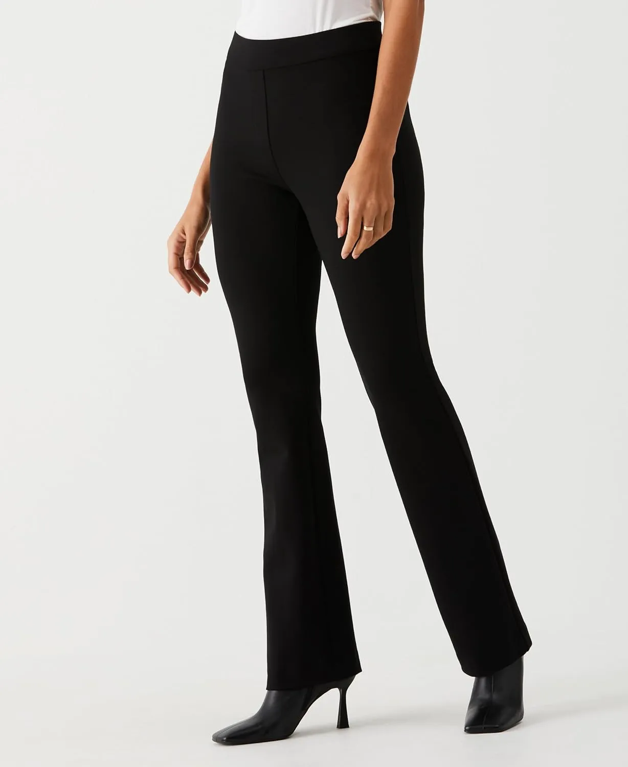 Rafaella Women's Short Length Boot Cut Pull-on Pant