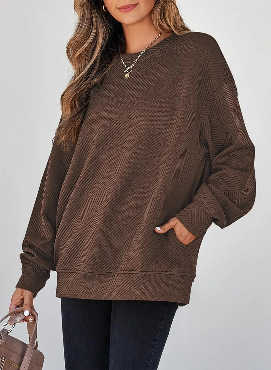 SHEWIN Womens Oversized Sweatshirt Fall Fashion 2024 Long Sleeve Tops Casual Crewneck Sweatshirts with Pockets