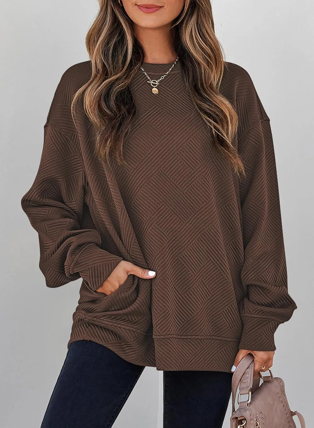 SHEWIN Womens Oversized Sweatshirt Fall Fashion 2024 Long Sleeve Tops Casual Crewneck Sweatshirts with Pockets