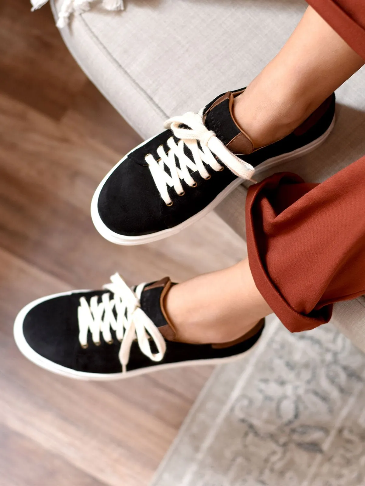 Sienna Black