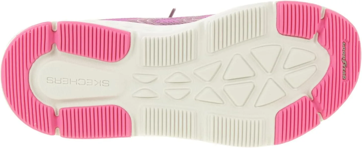 Skechers Women's Max Cushioning Delta Sneaker