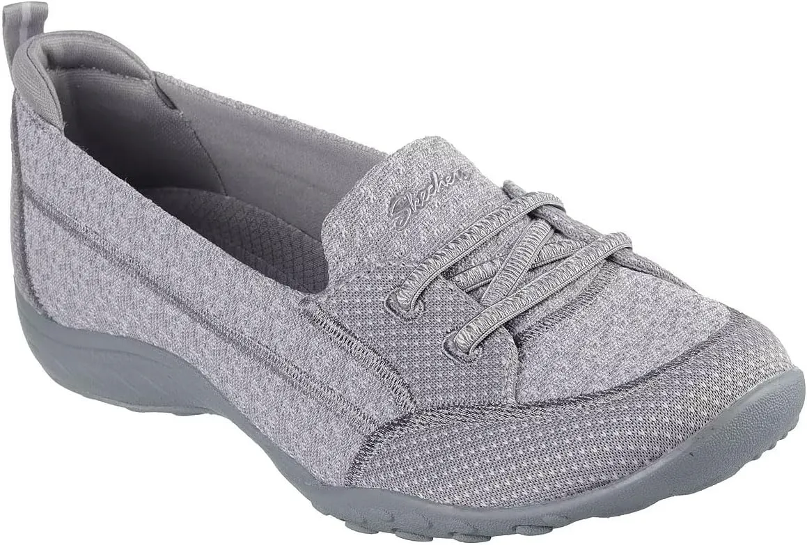 Skechers Women's Relaxed Fit Breathe-Easy Holding Line Slip-On Sneaker, Gray, 7