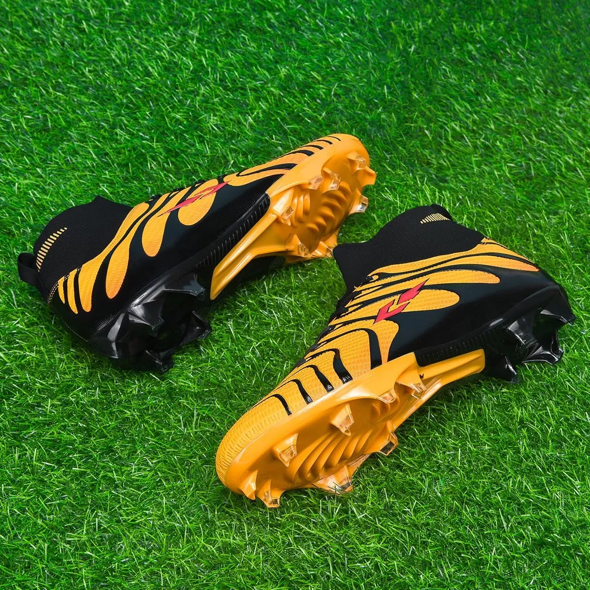 Soccer Cleats for Mens Womens Lightweight Training Football Shoes Unisex Outdoor High Ankle Sneaker