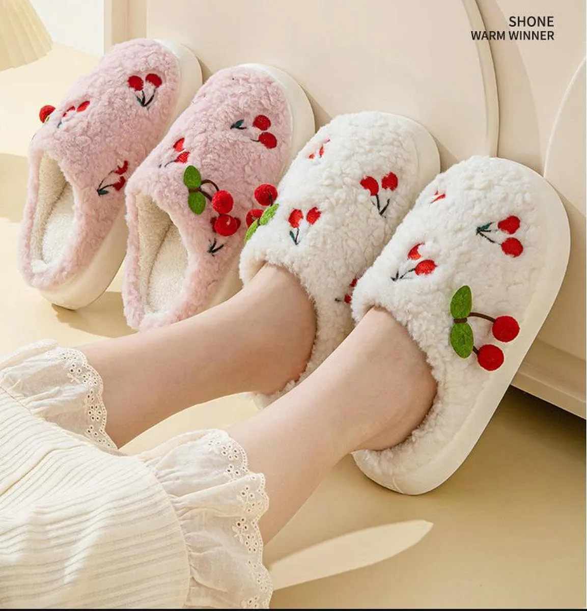 Soft and Comfortable Indoor/Outdoor Slippers for Women, Memory Foam, cherry，