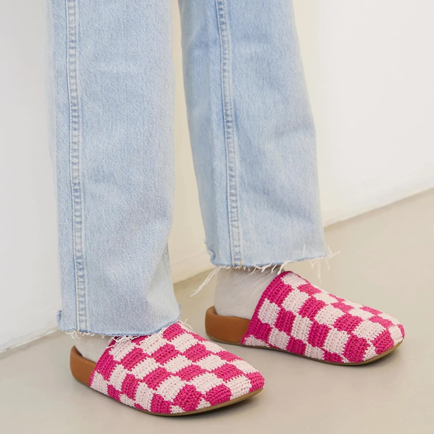 The Sak Bolinas Clog in Crochet and Leather, Slip On Entry
