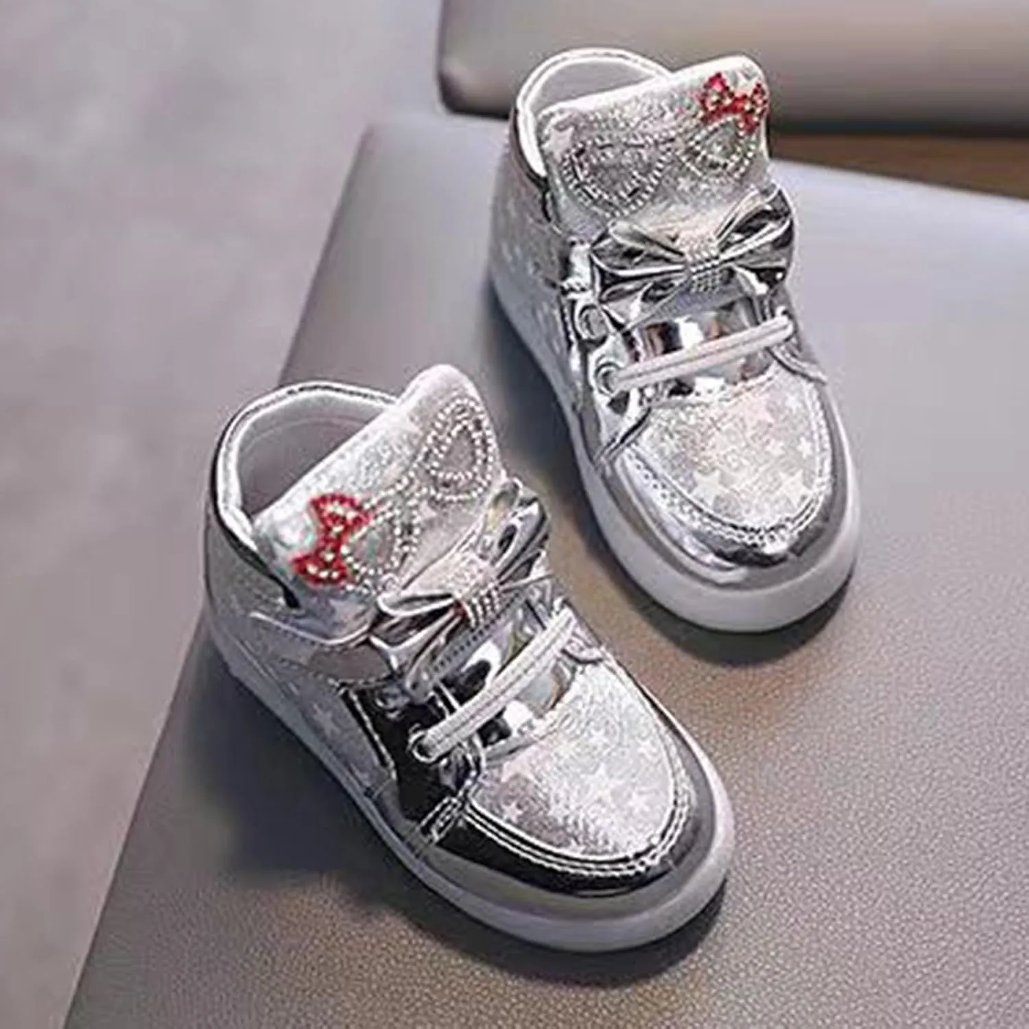 Toddler Flat Lights up Sneakers Gold Hook Loop Glitter First Walking Sport Shoes Baby Infant Newborn Slip On Casual Shoes