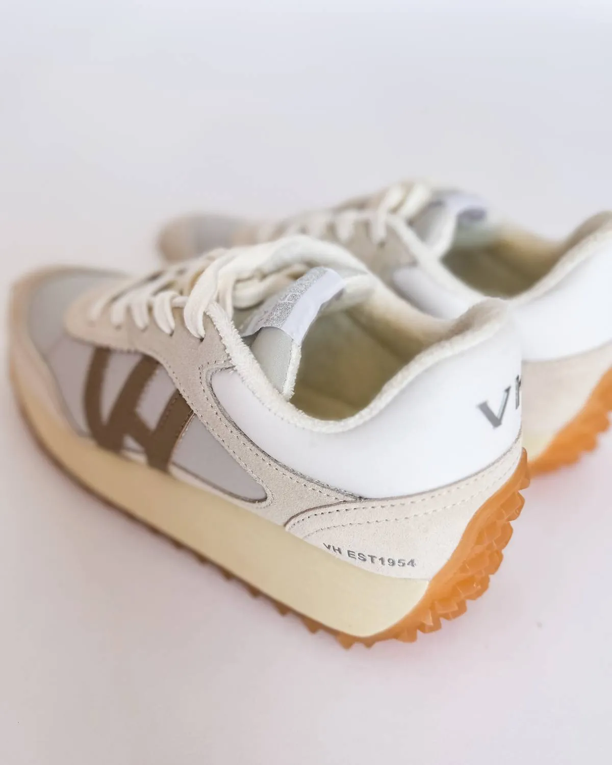 Vintage Havana - Women's Cosmic 15 Sneakers
