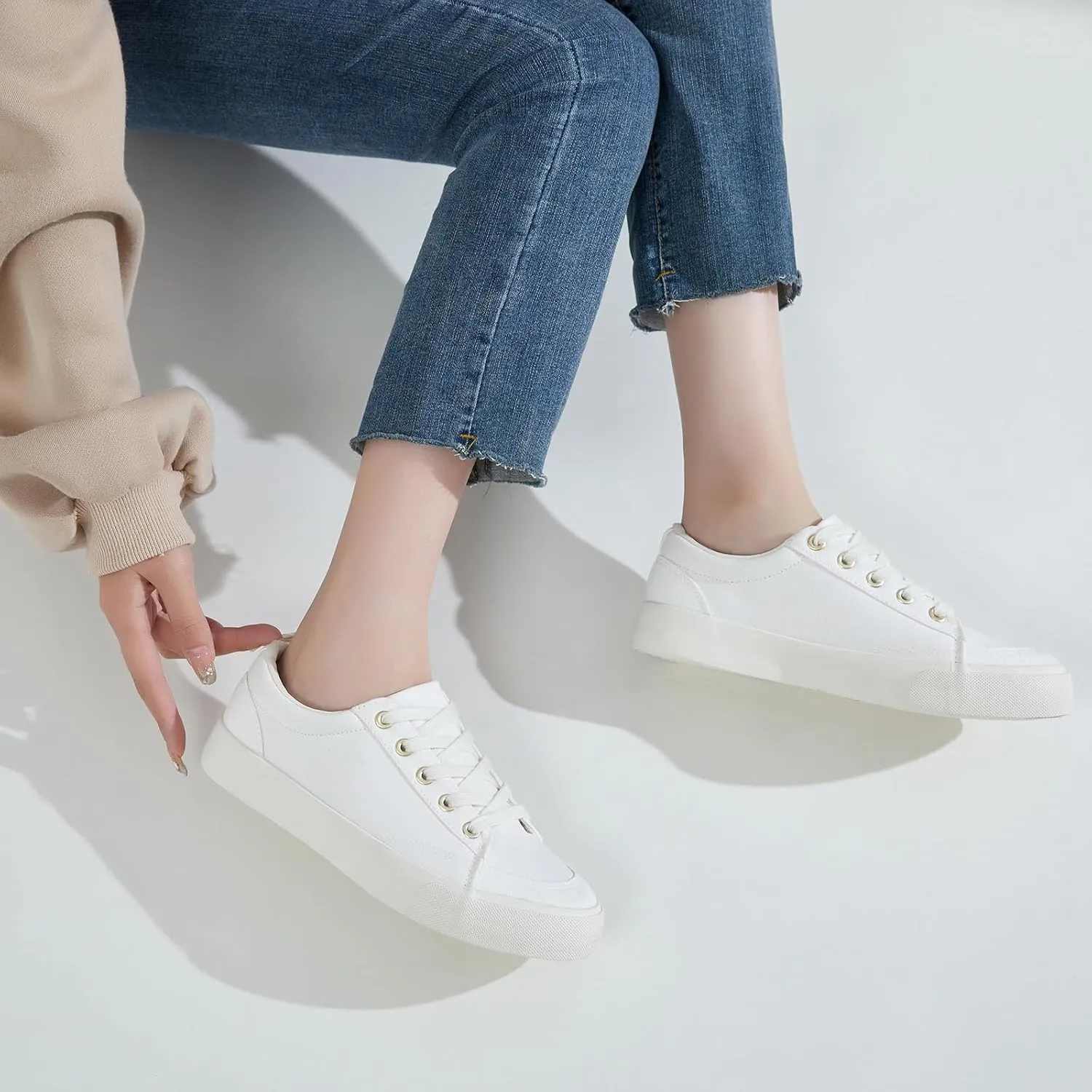 Witwatia Canvas Sneakers for Women Low Top Canvas Shoes Ladies Lace-Up Fashion Sneakers White Tennis Shoes Comfort Casual Walking Shoes for Girls