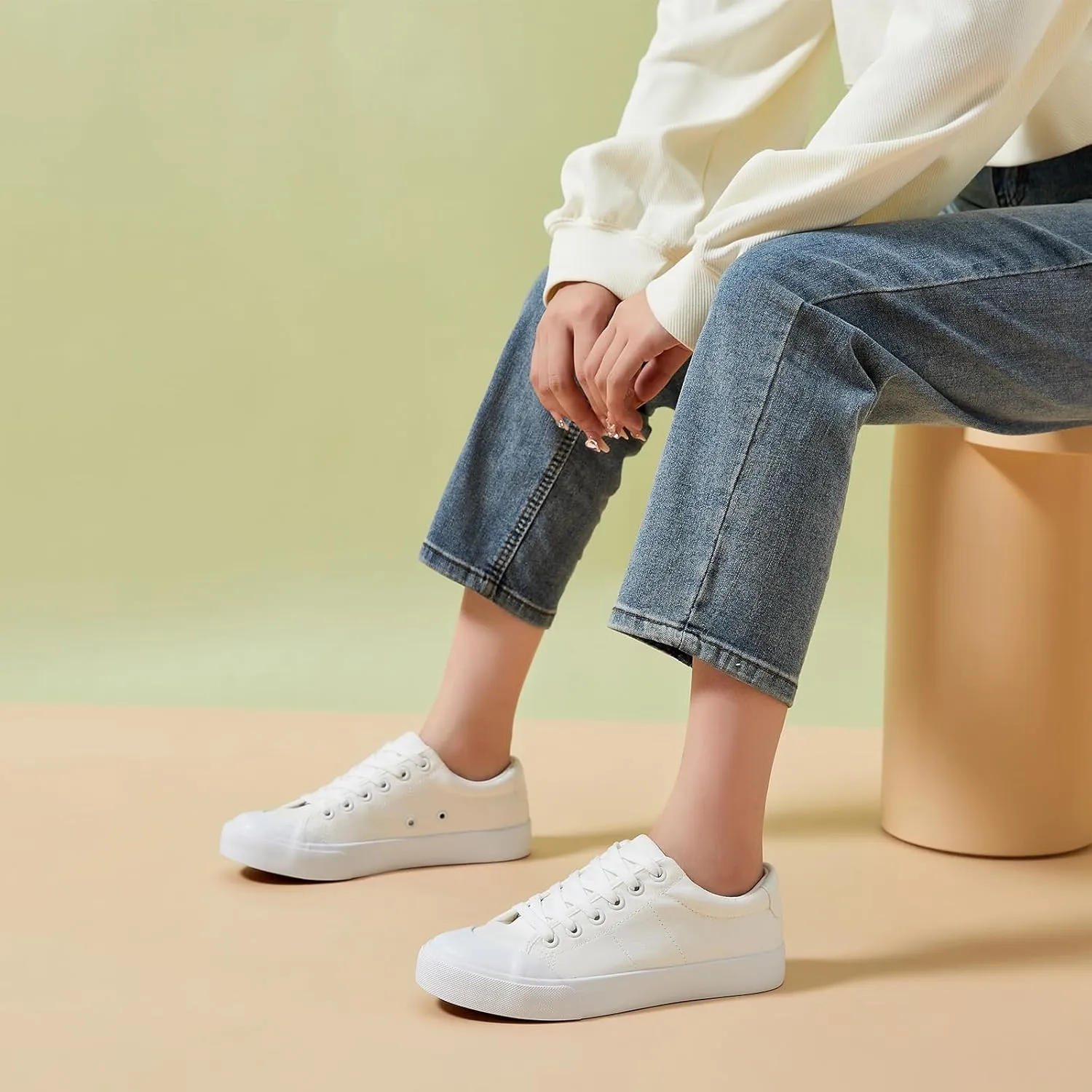 Witwatia Womens White Tennis Shoes Canvas Fashion Sneakers Low Top Casual Walking Shoes for Women