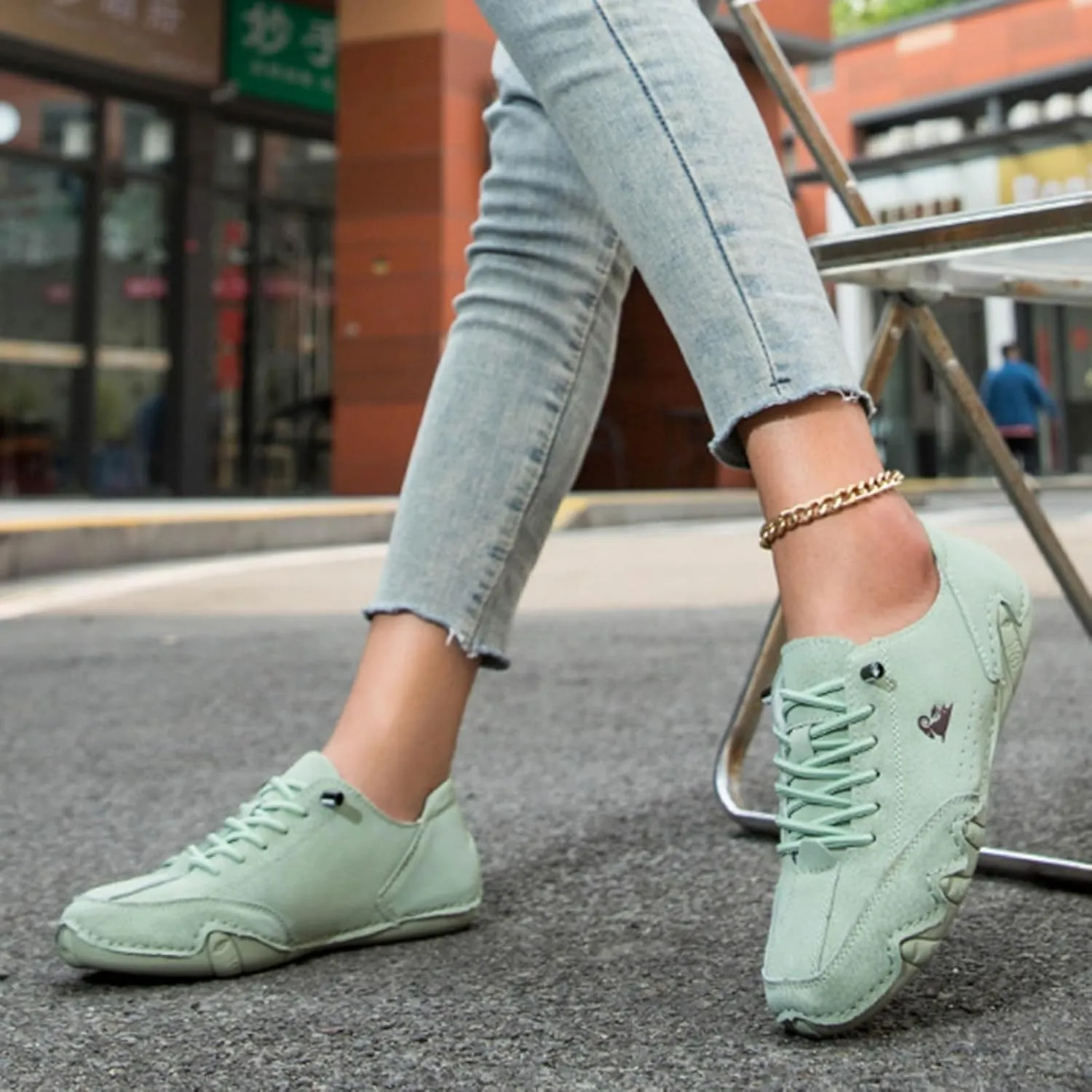 Women's Casual Sneakers Slip On Low Heel Comfortable Walking Shoes Fashion Loafers for Outdoor Driving and Daily