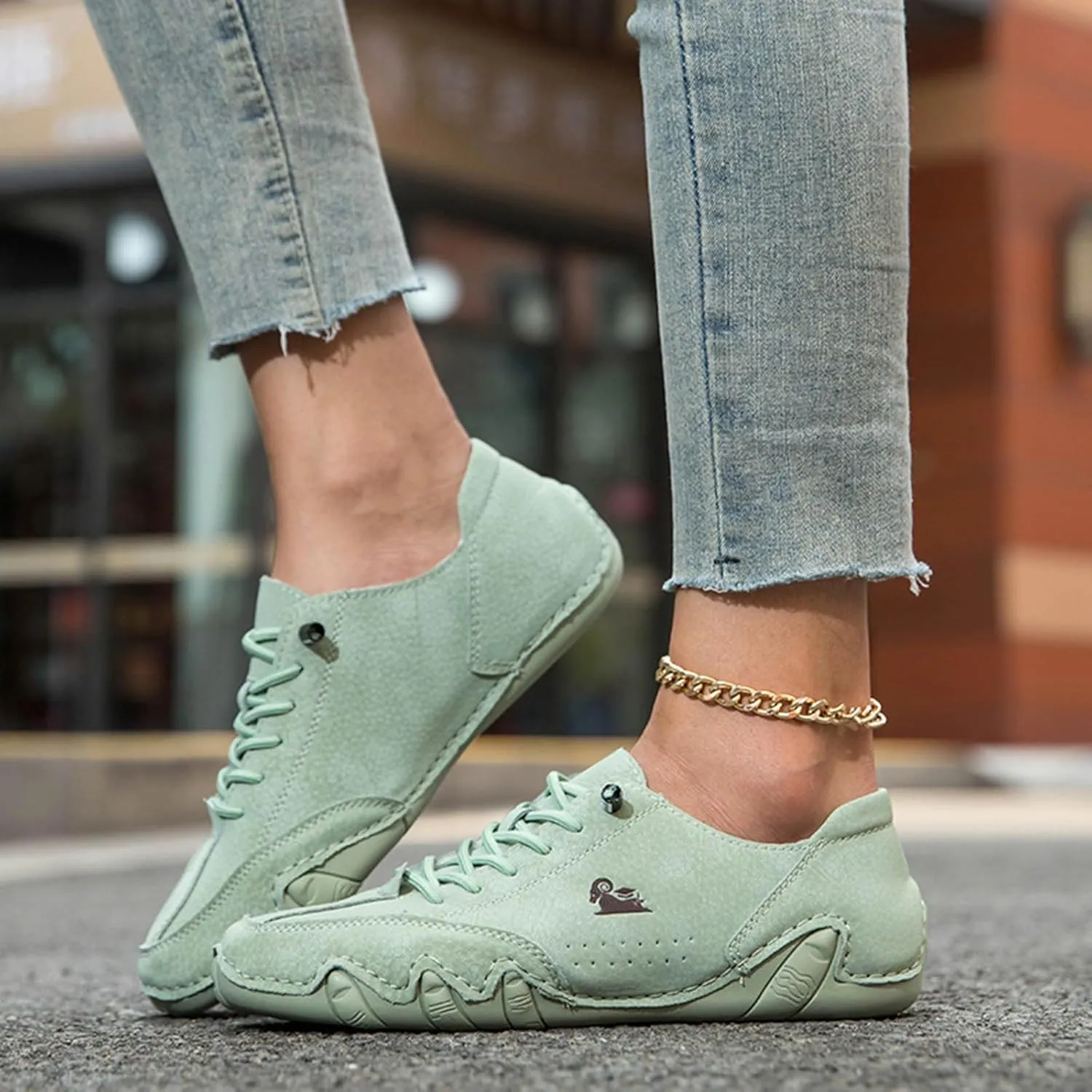 Women's Casual Sneakers Slip On Low Heel Comfortable Walking Shoes Fashion Loafers for Outdoor Driving and Daily