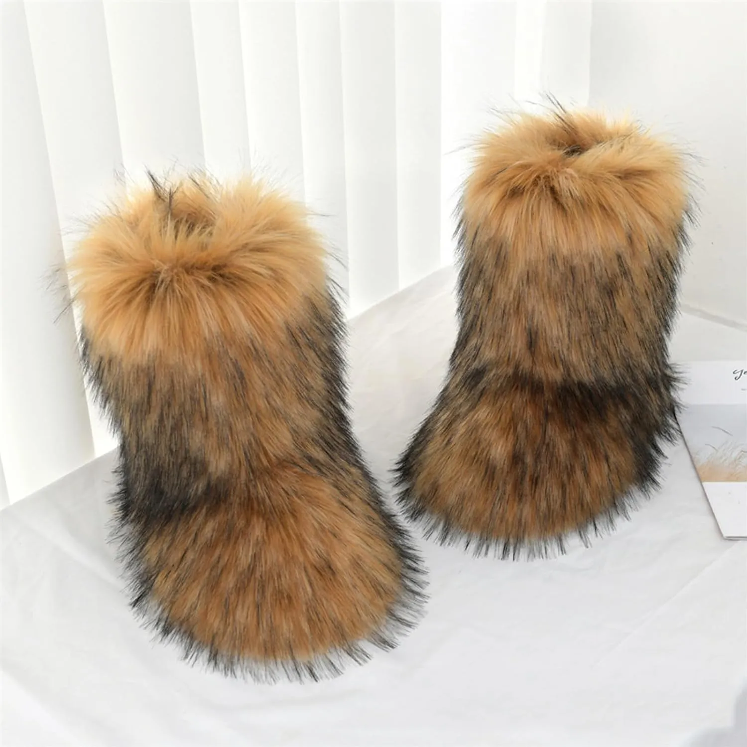 Women's Faux fur Boot Warm Comfortable Outdoor Flat Shoes Furry Fluffy Short Snow 2025 Boot Mid-Calf Boots