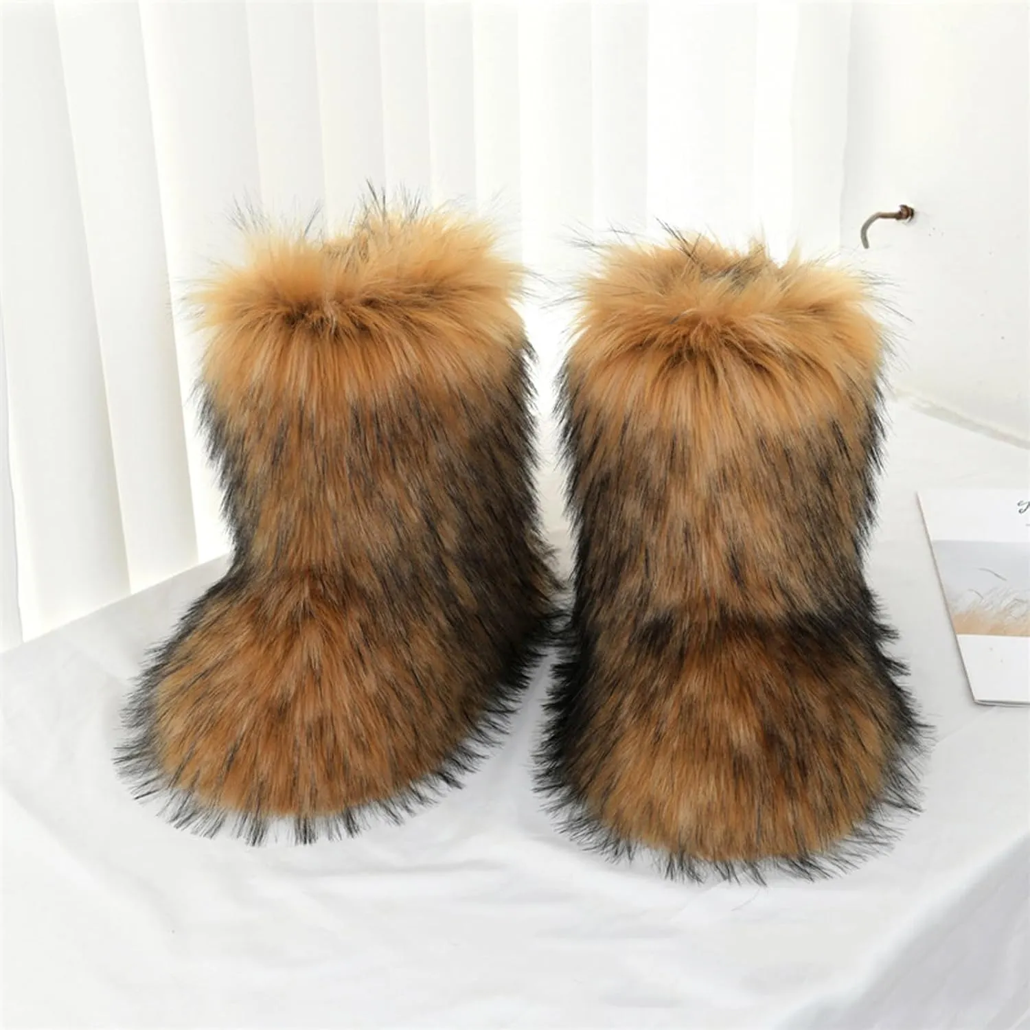 Women's Faux fur Boot Warm Comfortable Outdoor Flat Shoes Furry Fluffy Short Snow 2025 Boot Mid-Calf Boots