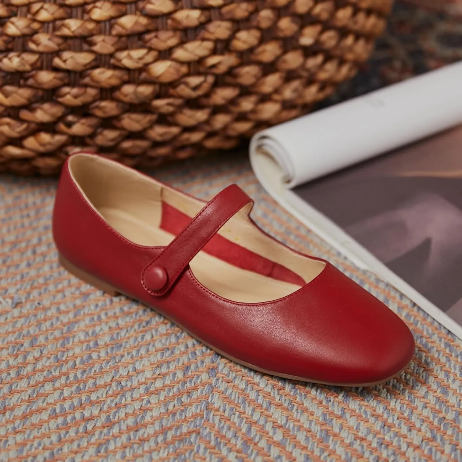 Women's Leather Mary Jane Flats - Soft Comfortable Material, Easy Buckle Slip On, Classic Go-to Casual Shoes