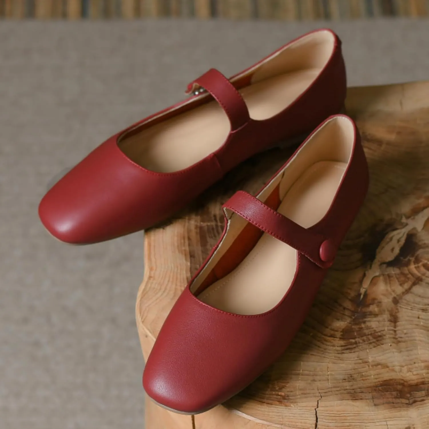 Women's Leather Mary Jane Flats - Soft Comfortable Material, Easy Buckle Slip On, Classic Go-to Casual Shoes