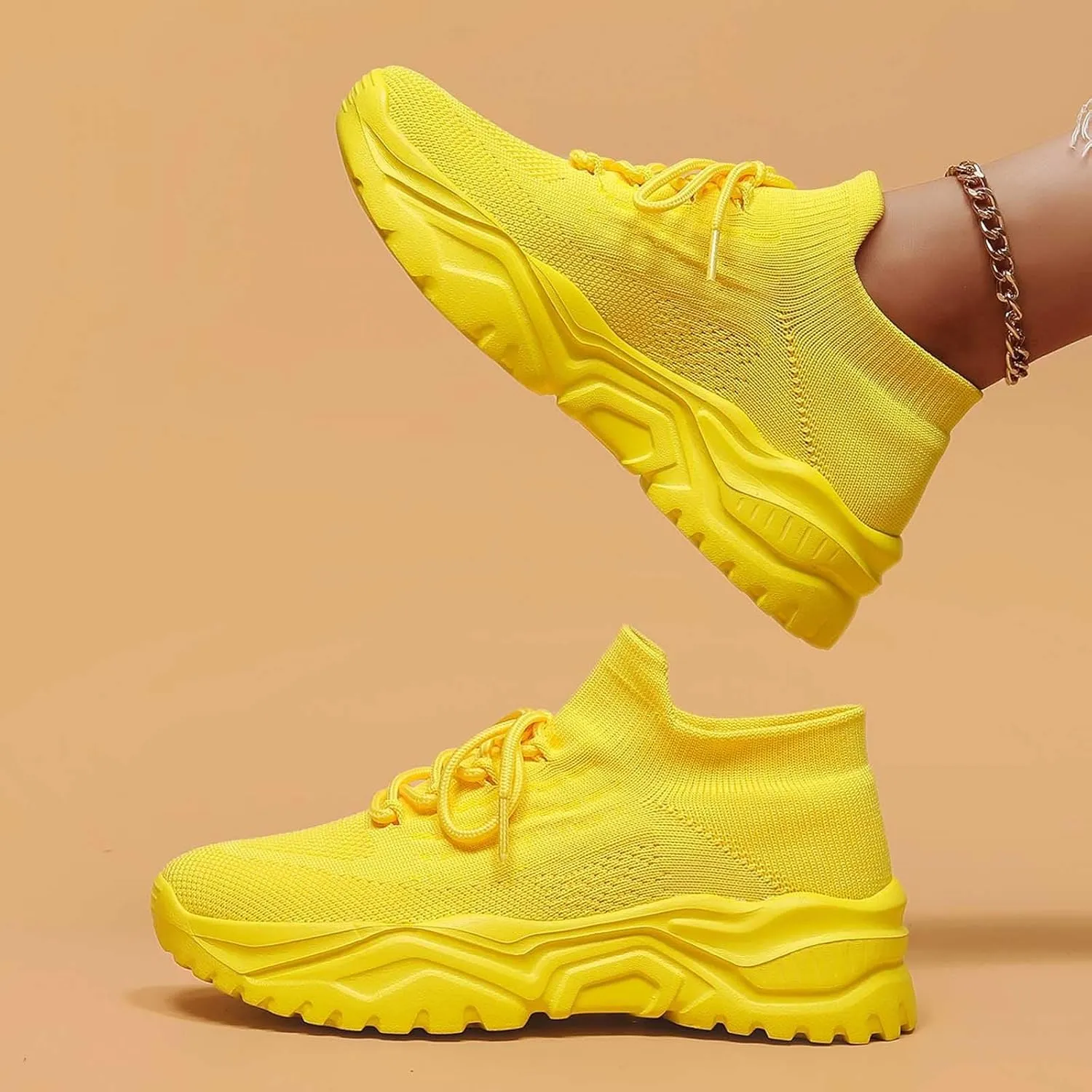 Women's Solid Color Fashion Four Season Lace Up Sneakers Solid Color Flying Woven Running Shoes Women's Water Shoes