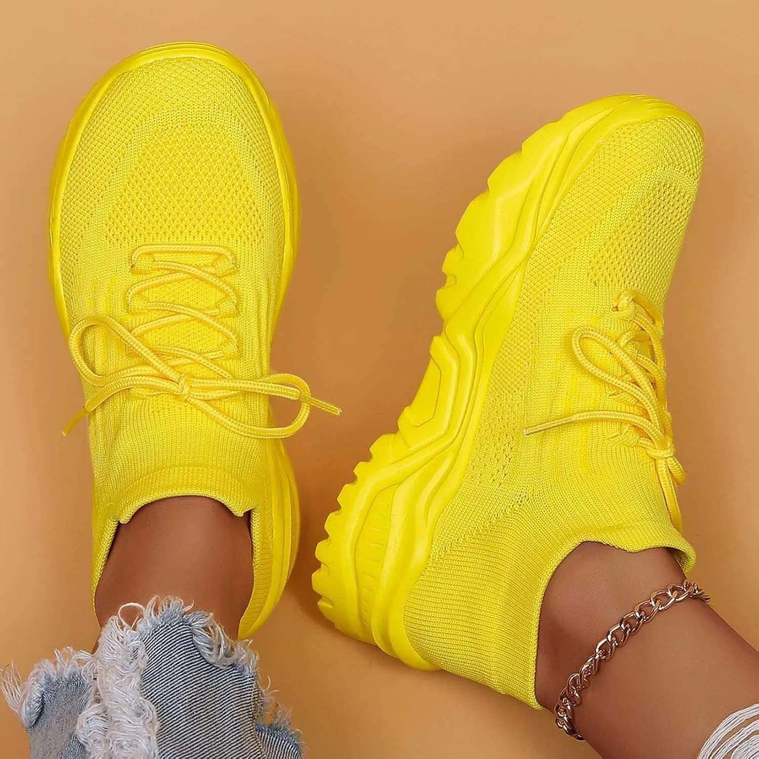Women's Solid Color Fashion Four Season Lace Up Sneakers Solid Color Flying Woven Running Shoes Women's Water Shoes