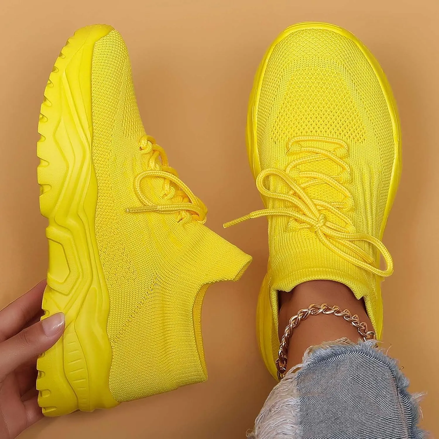 Women's Solid Color Fashion Four Season Lace Up Sneakers Solid Color Flying Woven Running Shoes Women's Water Shoes